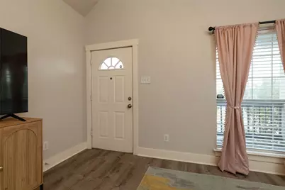 2801 Frazier Avenue, Fort Worth, TX 76110 - Photo 18