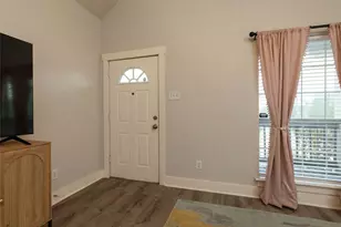 2801 Frazier Ave, Fort Worth, TX 76110 - Photo 18