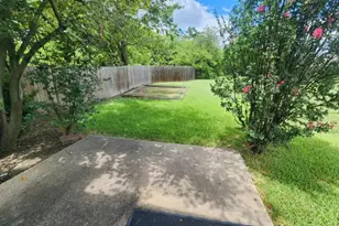 1503 Maybrook Ct, Arlington, TX 76014 - Photo 4