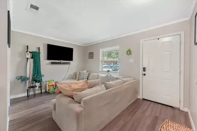214 E Arkansas Street, Sherman, TX 75090 - Photo 2