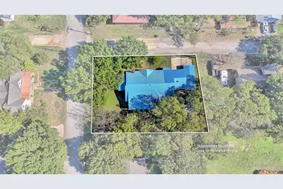 301 W Howell Street, Saint Jo, TX 76265 - Photo 20