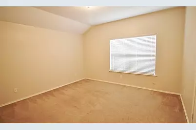 8420 Ridge Creek Drive, Dallas, TX 75249 - Photo 16