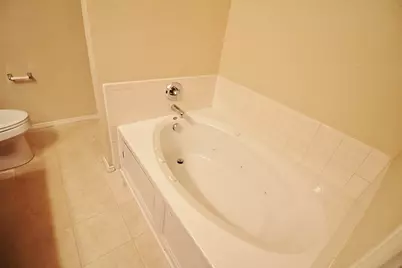 8420 Ridge Creek Drive, Dallas, TX 75249 - Photo 10