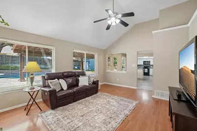 3231 Summerfield Drive, Grapevine, TX 76051 - Photo 6