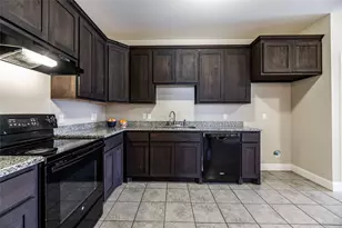 7323 S Colonial Dr, Forest Hill, TX 76140 - Photo 4