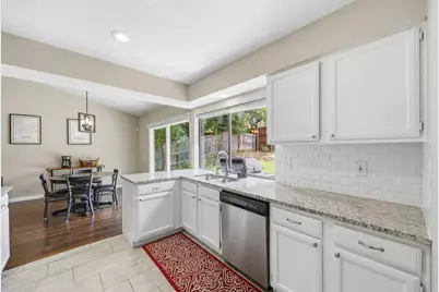 408 Thorn Wood Drive, Euless, TX 76039 - Photo 8