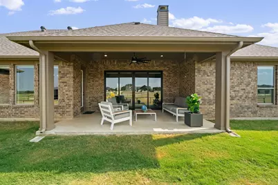 460 Royal Santana Run, Weatherford, TX 76087 - Photo 32
