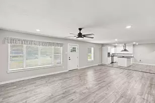 104 Casa Linda Dr, Ennis, TX 75119 - Photo 4