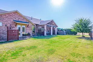 3609 Farm Land Ct, Granbury, TX 76048 - Photo 32