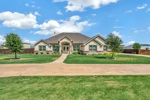 279 Sportsman Dr, Lorena, TX 76655 - Photo 2