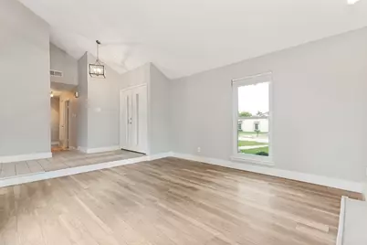 2114 Wheaton Drive, Richardson, TX 75081 - Photo 10