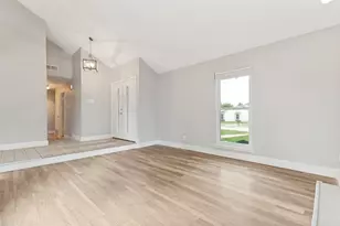 2114 Wheaton Dr, Richardson, TX 75081 - Photo 10