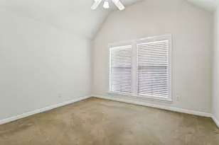 513 Dooley Ct, Grapevine, TX 76051 - Photo 20