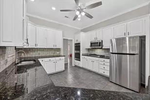 4901 Forest Hill Dr, Flower Mound, TX 75028 - Photo 18