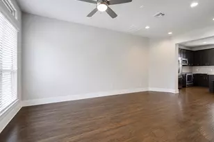 1303 Palm Canyon Dr, Dallas, TX 75204 - Photo 6