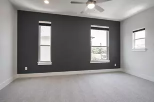 1303 Palm Canyon Dr, Dallas, TX 75204 - Photo 8