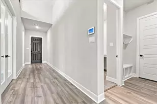 1705 McKnight Dr, Mansfield, TX 76063 - Photo 6