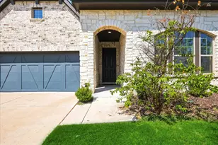 1705 McKnight Dr, Mansfield, TX 76063 - Photo 2