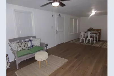 1533 W 6th Street, Corsicana, TX 75110 - Photo 4