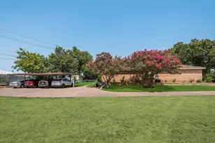 4919 Woodland Park Blvd, Arlington, TX 76013 - Photo 16