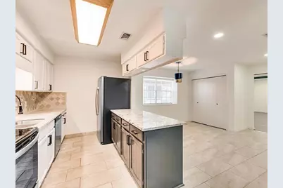 4919 Woodland Park Boulevard, Arlington, TX 76013 - Photo 4