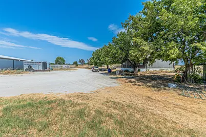 12146 Fm2450 Highway, Sanger, TX 76266 - Photo 28