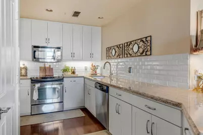 411 W 7th Street #405, Fort Worth, TX 76102 - Photo 6