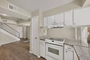 1949 Shorewood Dr, Grapevine, TX 76051 - Photo 14