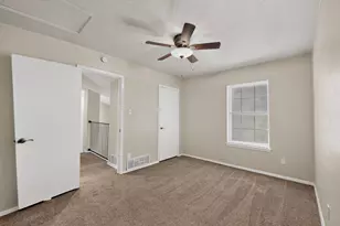 1949 Shorewood Dr, Grapevine, TX 76051 - Photo 24