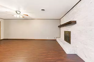 165 E Bennett St, Detroit, TX 75436 - Photo 6