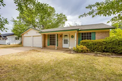 312 NW Wintercrest Road, Burleson, TX 76028 - Photo 2