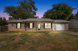 10204 Rolling Pines Dr, Tyler, TX 75707 - Photo 1