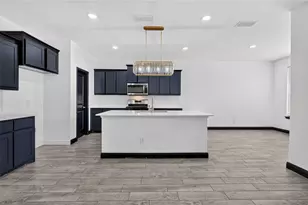 1005 Chaplin Dr, Fort Worth, TX 76247 - Photo 4