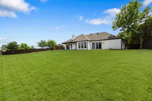 5000 Edgewater Dr, Rowlett, TX 75088 - Photo 8