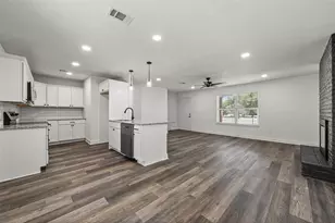 234 Avenue E, Lacy Lakeview, TX 76705 - Photo 8