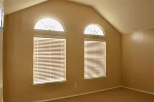 3916 Iris Ct, McKinney, TX 75070 - Photo 10