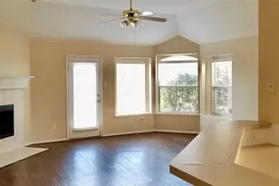 3916 Iris Ct, McKinney, TX 75070 - Photo 4