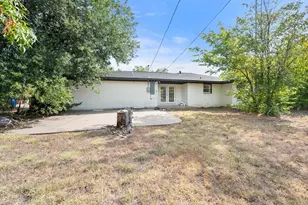 2922 College Cir, Corsicana, TX 75110 - Photo 36