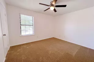 616 Valley Spring Dr, Arlington, TX 76018 - Photo 20