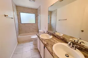 616 Valley Spring Dr, Arlington, TX 76018 - Photo 24