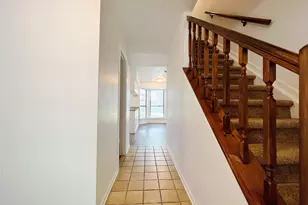 616 Valley Spring Dr, Arlington, TX 76018 - Photo 12