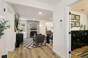12420 Wood Manor Cir, Farmers Branch, TX 75234 - Photo 6