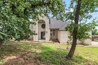 810 Pennsylvania Avenue, Kennedale, TX 76060 - Photo 1