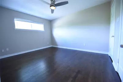 4206 Hawthorne Avenue #202, Dallas, TX 75219 - Photo 8