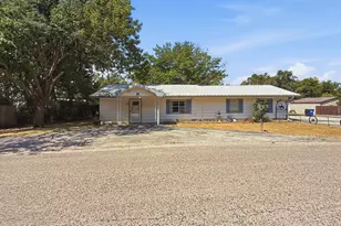 97 Heddingham Dr, Gordonville, TX 76245 - Photo 4