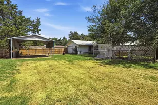 97 Heddingham Dr, Gordonville, TX 76245 - Photo 8