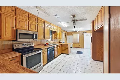 97 Heddingham Drive, Gordonville, TX 76245 - Photo 12