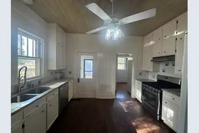 410 E Main Street, Wortham, TX 76693 - Photo 10