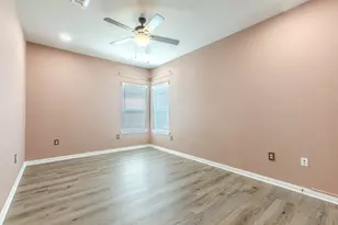 1300 Sleepy Hollow Rd, Woodway, TX 76712 - Photo 20