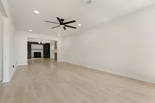 3138 Touraine Dr, Dallas, TX 75211 - Photo 4